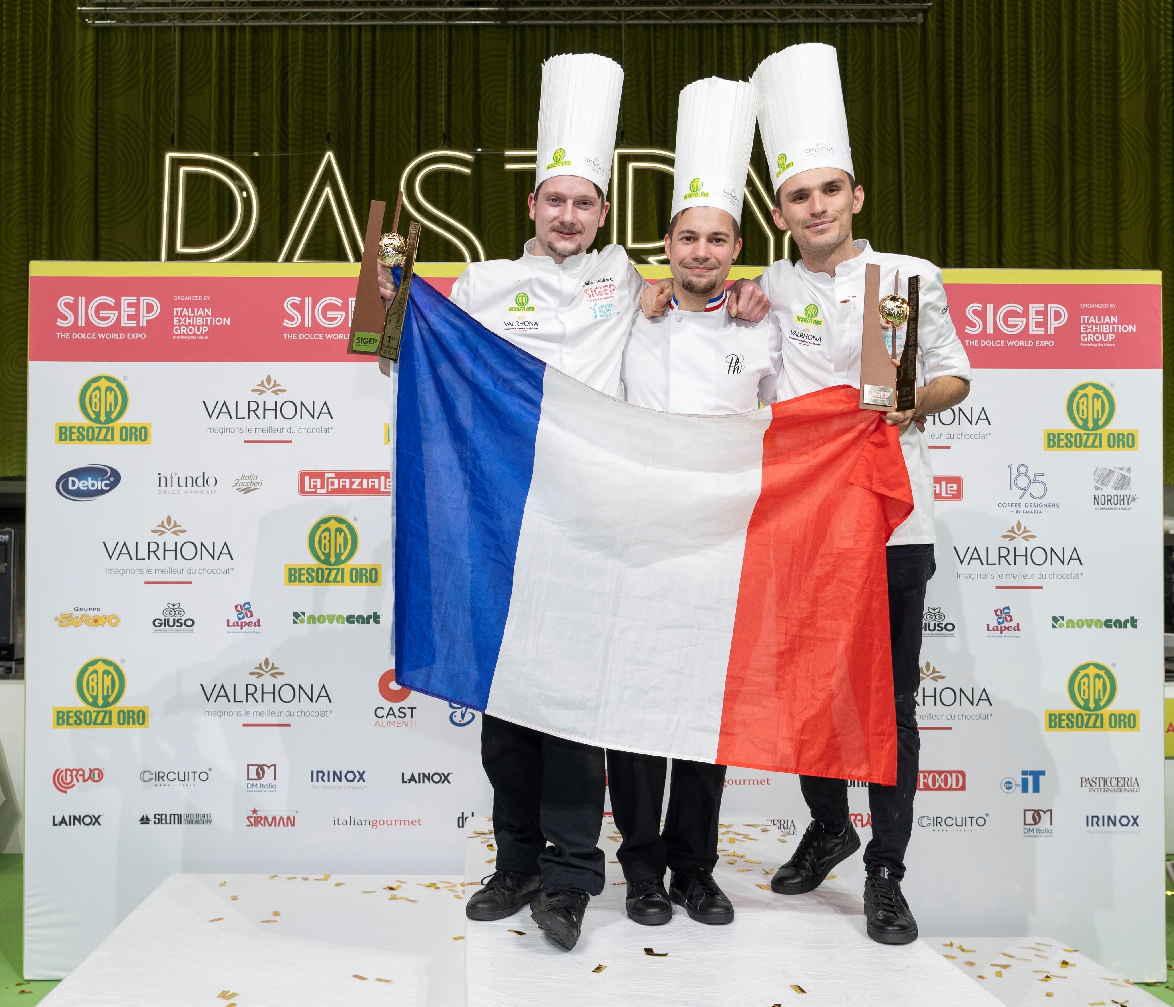 JUNIOR PASTRY WORLD CUP, FRANCE TRIUMPHS – coffee t&i magazine